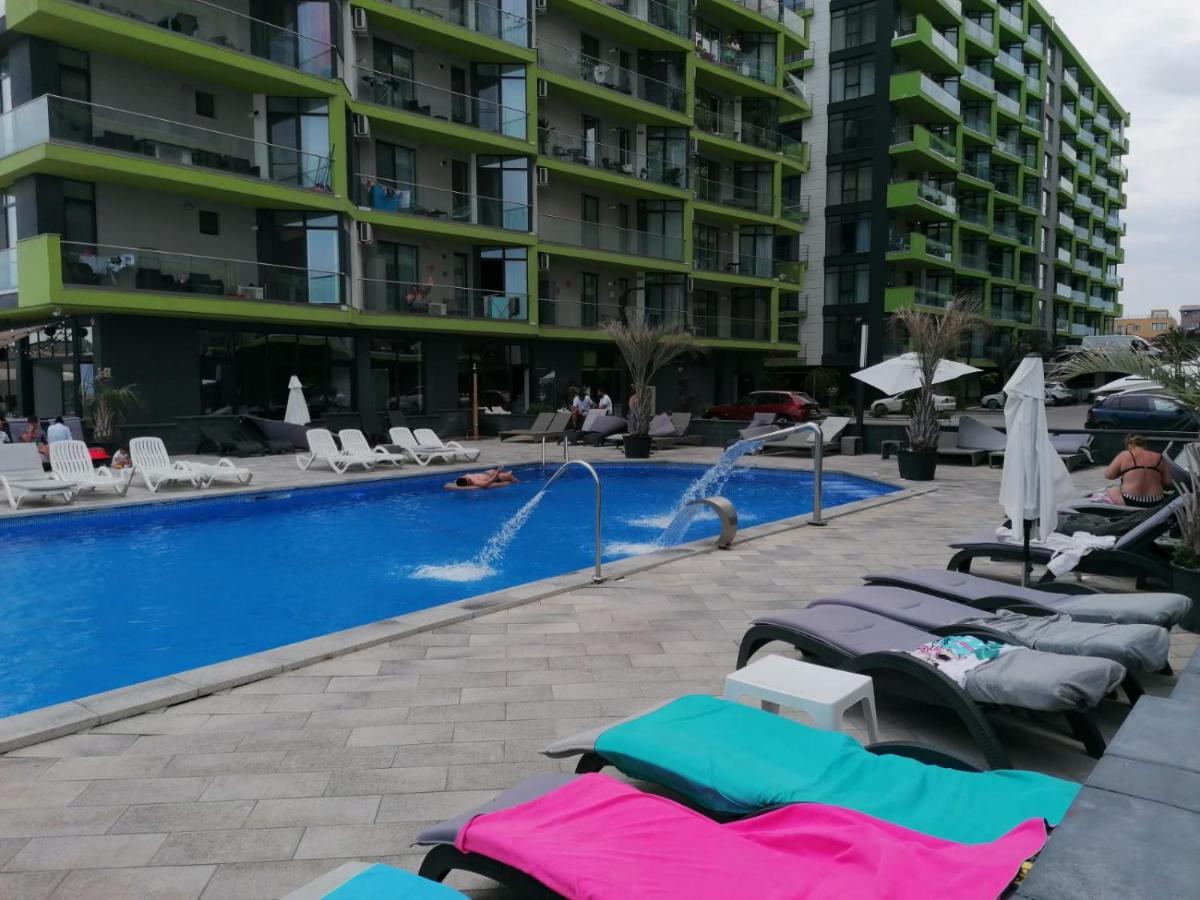 Greenview Alezzi Beach Resort Năvodari Exteriör bild