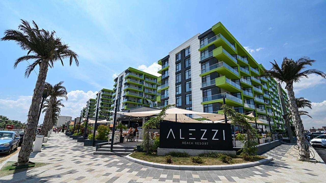 Greenview Alezzi Beach Resort Năvodari Exteriör bild